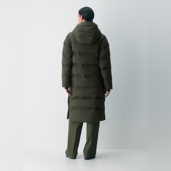 Aritzia The Super Puff₂O™ Long - Rainstop™ - Picture 7 of 12